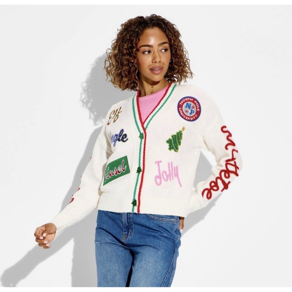 RARE Women's Holiday Patchwork Festive Graphic Ca… - image 7